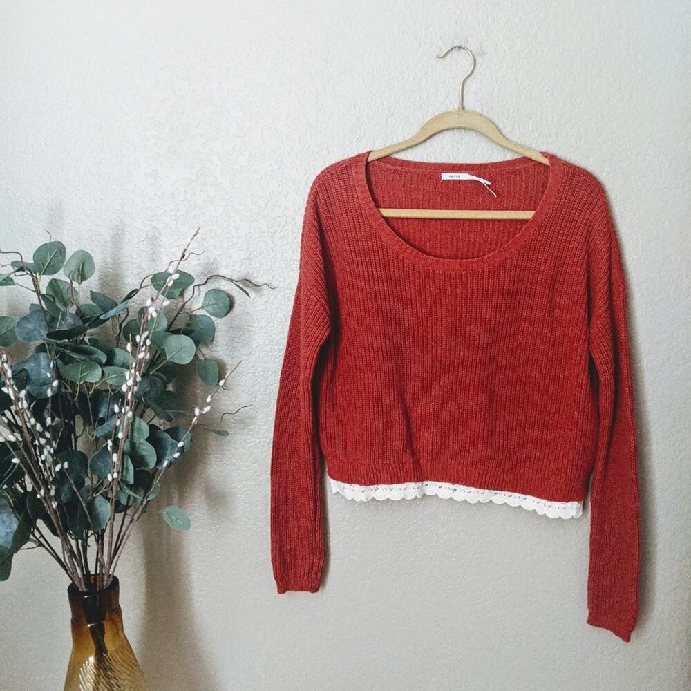 Urban Outfitters Ribbed Knit Sweater | Size Small